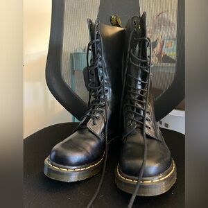 Black Dr. Martens Boots Size 9